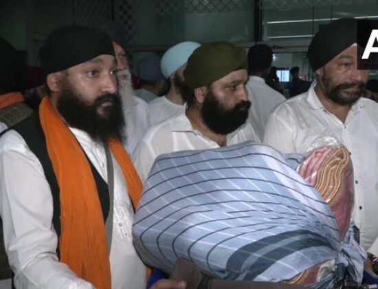 Taliban kept the Sikh as prisoners and chopped off their hair [